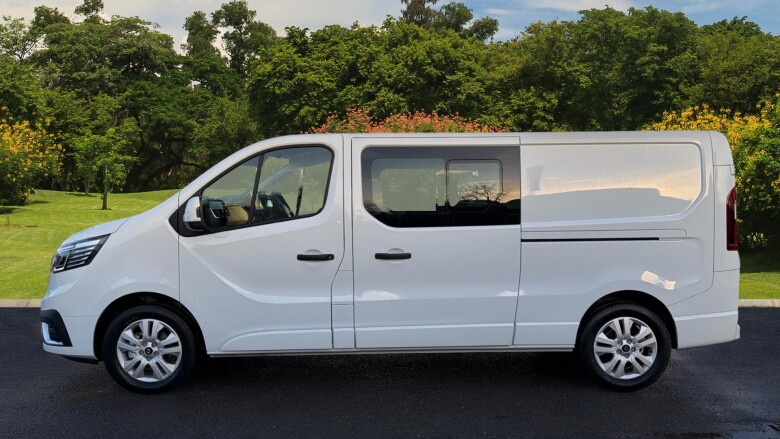 Renault Trafic Lwb Diesel LL30 Blue dCi 150 Extra [Safety] Crew Van